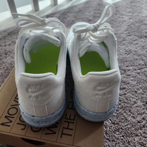 Nike Air Force 1 Low Crater FlyknitWhite Ice Blue (Women's) - Picture 6 of 6